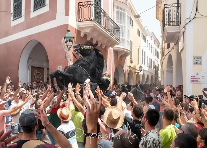 Alondra B6 By Bookmenorcavillas *