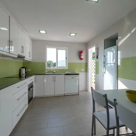 Alondra B6 By Bookmenorcavillas Villa Santo Tomás