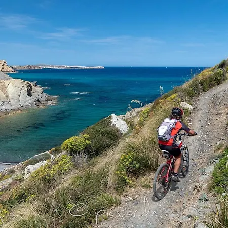 Alondra B6 By Bookmenorcavillas *