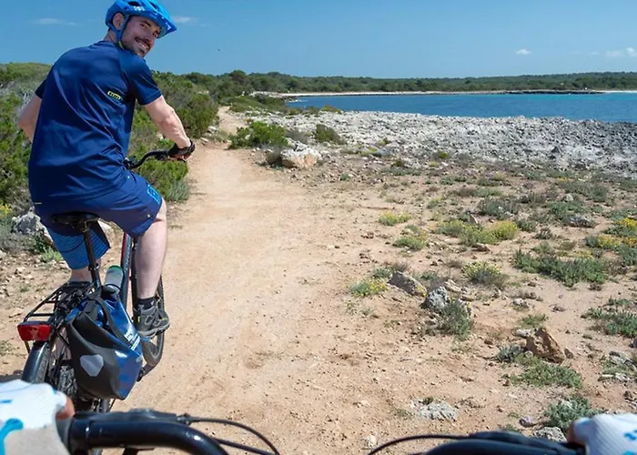 Alondra B6 By Bookmenorcavillas * Santo Tomás