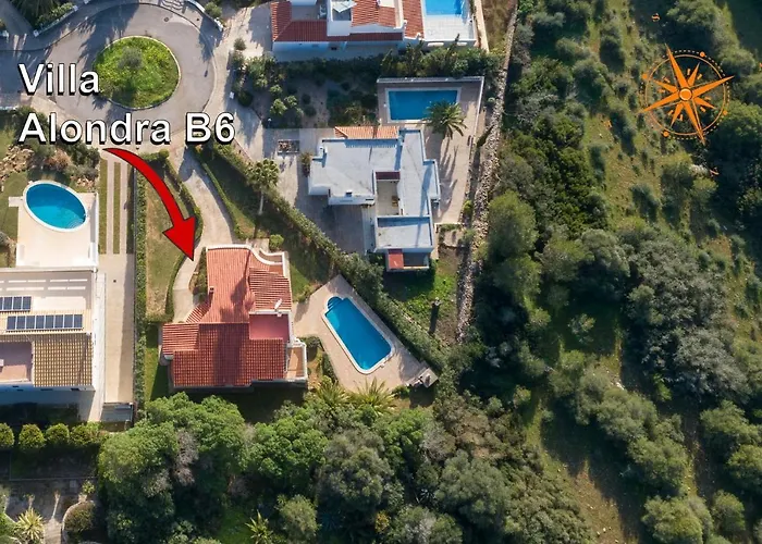 Alondra B6 By Bookmenorcavillas וילה