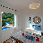 Villa Alondra B6 By Bookmenorcavillas